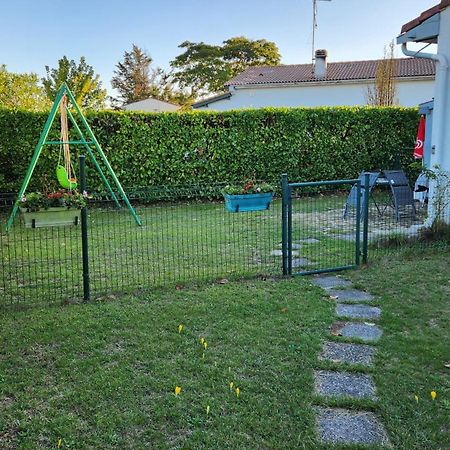 Gite Cosy Entre Bordeaux Et Lacanau Sainte-Helene  Eksteriør billede