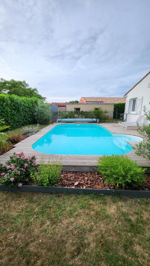 Gite Cosy Entre Bordeaux Et Lacanau Sainte-Helene  Eksteriør billede