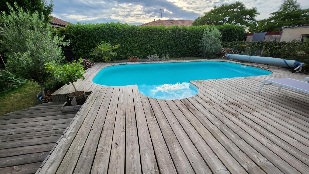 Gite Cosy Entre Bordeaux Et Lacanau Sainte-Helene  Eksteriør billede